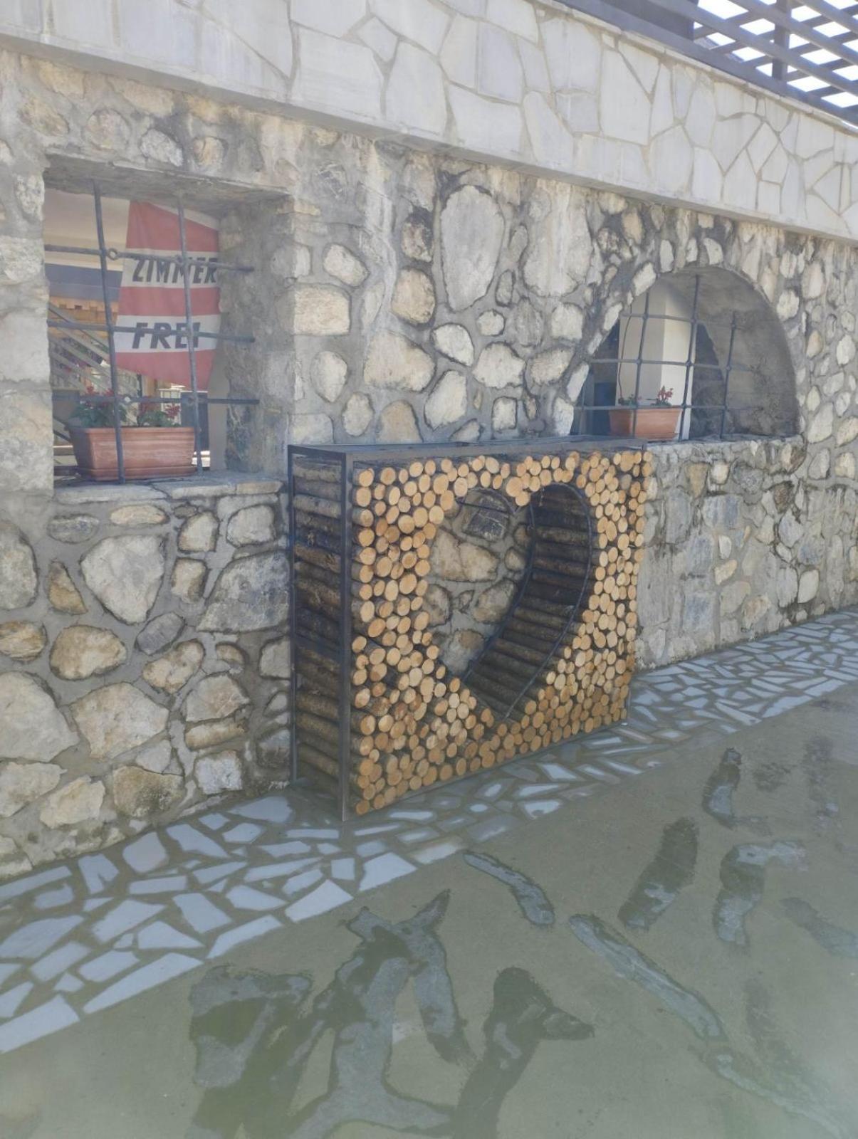 Kula Nekovic Bed & Breakfast Gusinje Bagian luar foto